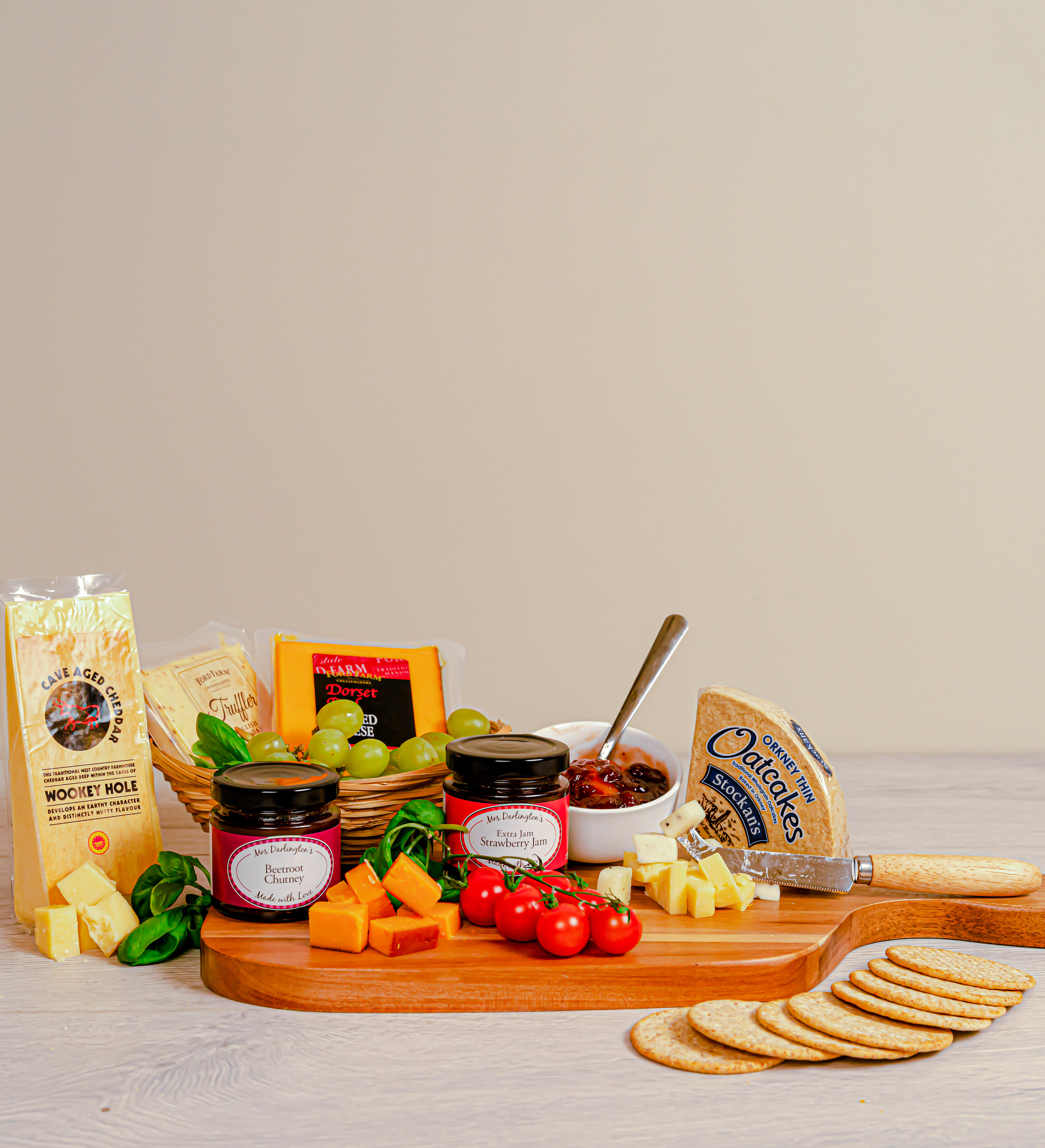 Country Cheese Basket Prestige Gifting